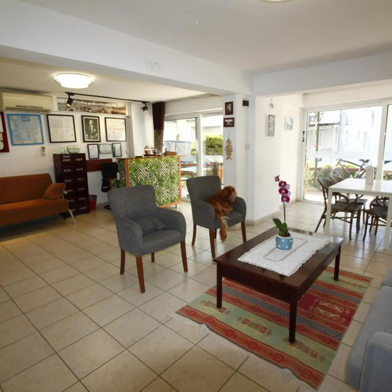 Bonapart Hotel