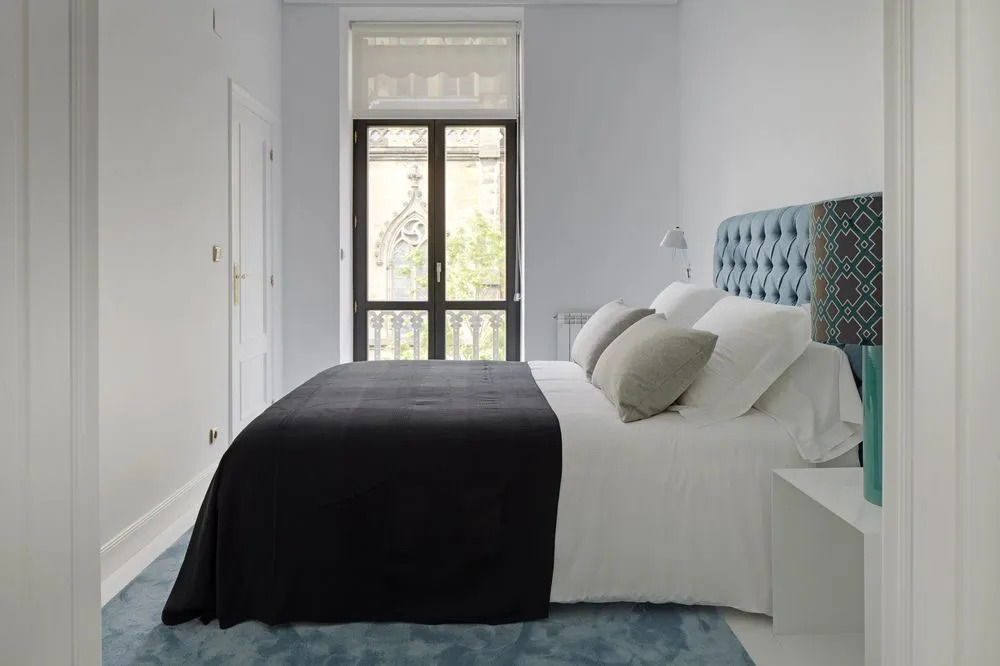 Easo Garden Apartment by FeelFree Rentals