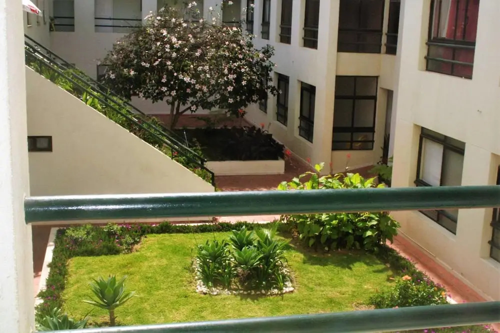 Apartment With one Bedroom in Quarteira, With Wonderful sea View, Shared Pool, Balcony - 50 km From the Beach