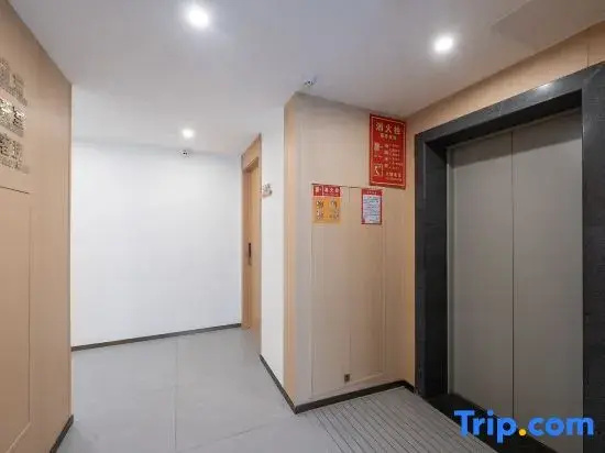 Star Hotel