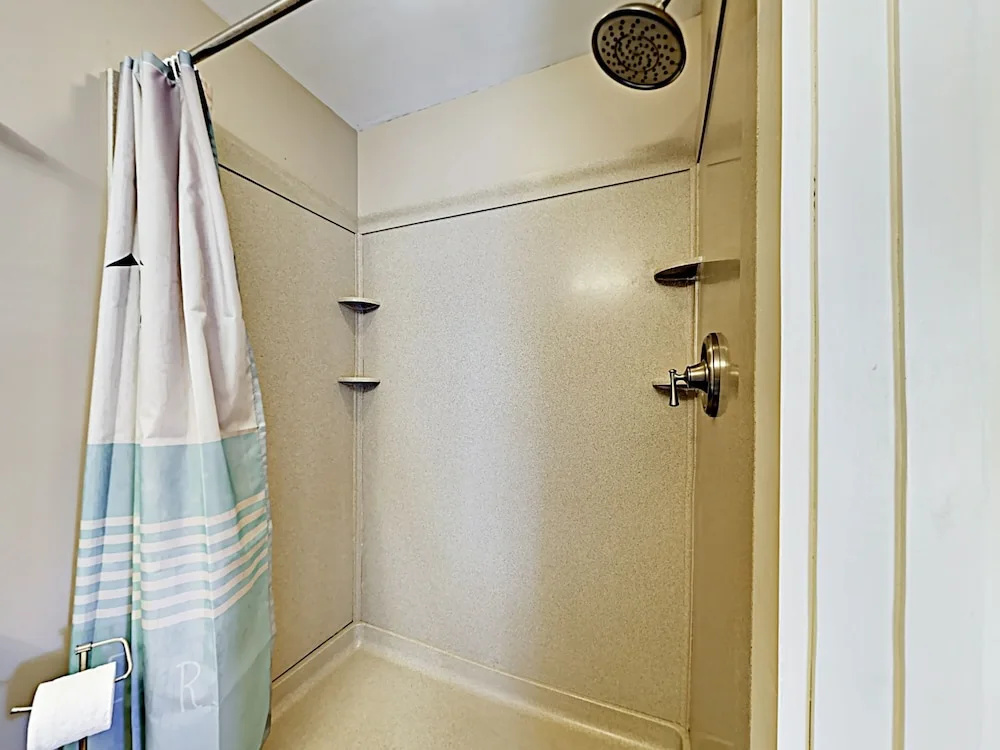56 Stepping Stone - 5 Br Home