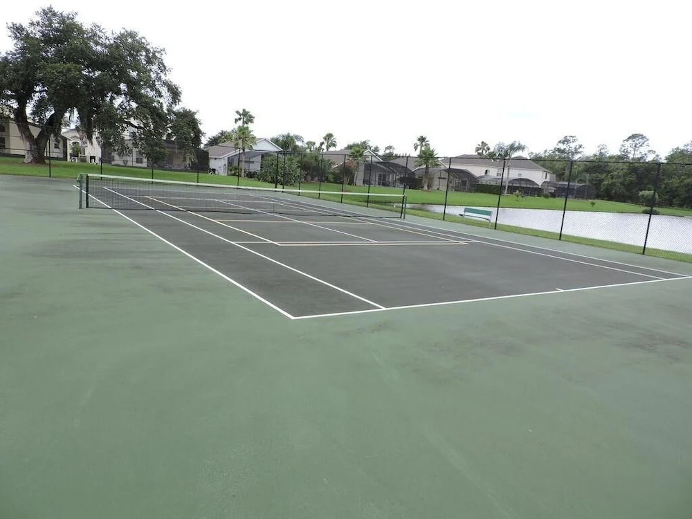 Ref D Stunning 4 Bed Villa With own Pool spa Near Disney