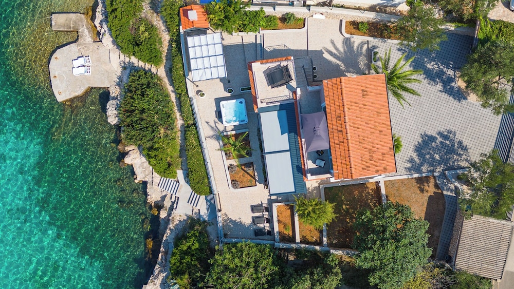 Villa Fox
