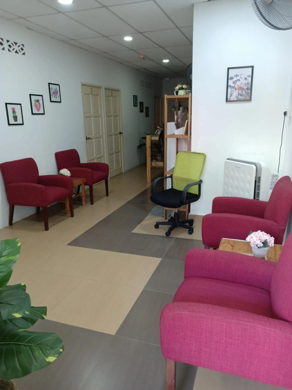 Aban Transit House