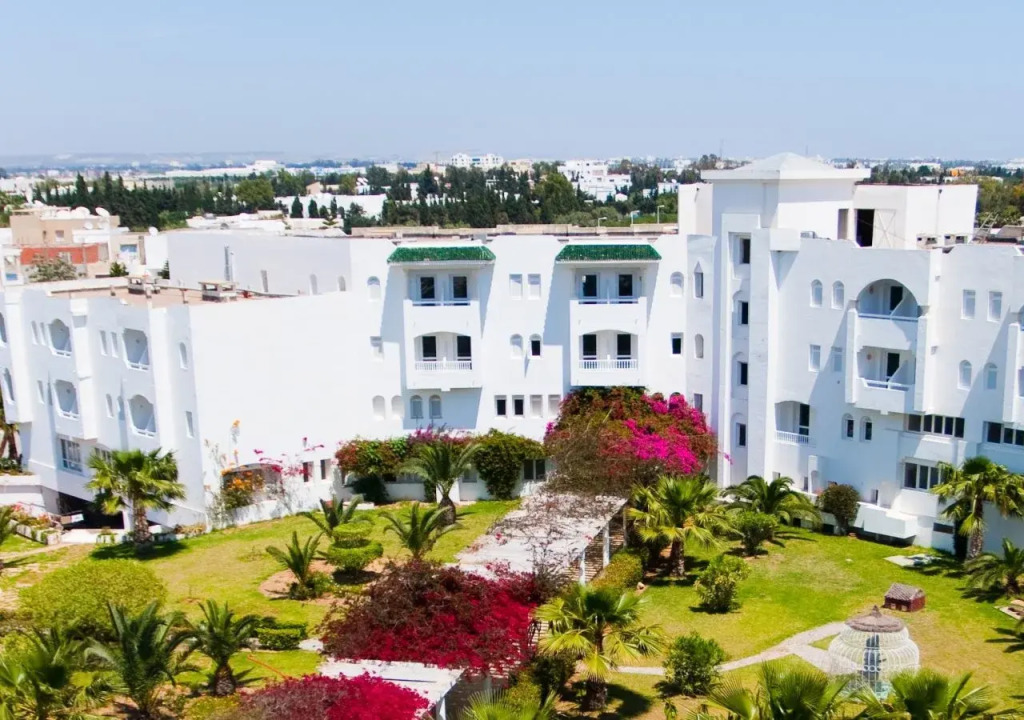 Kinza Hotel