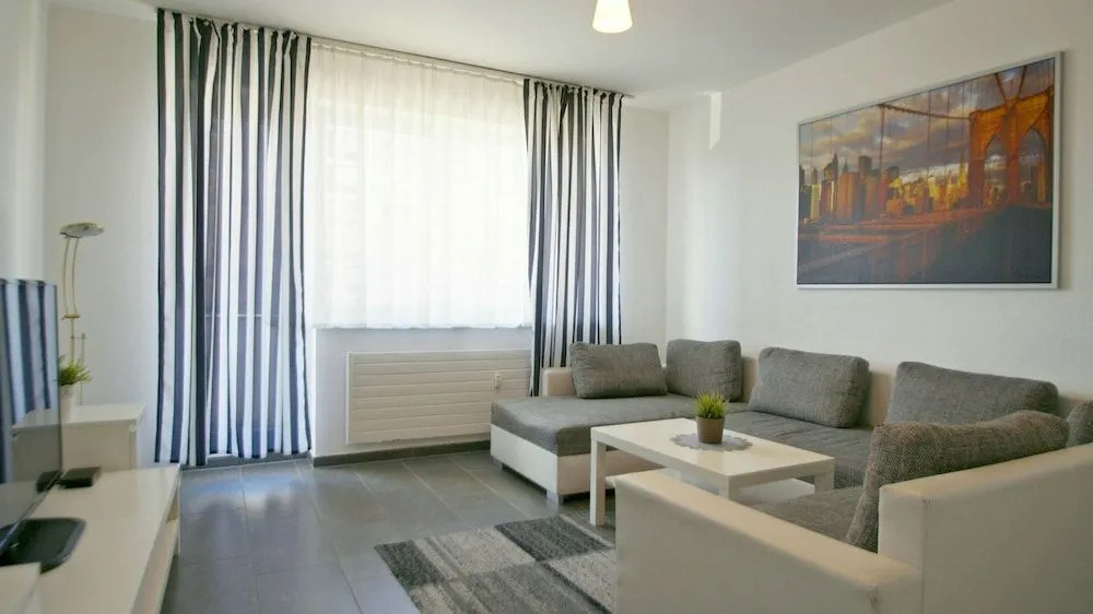 Ferienwohnung Cologne HG 1