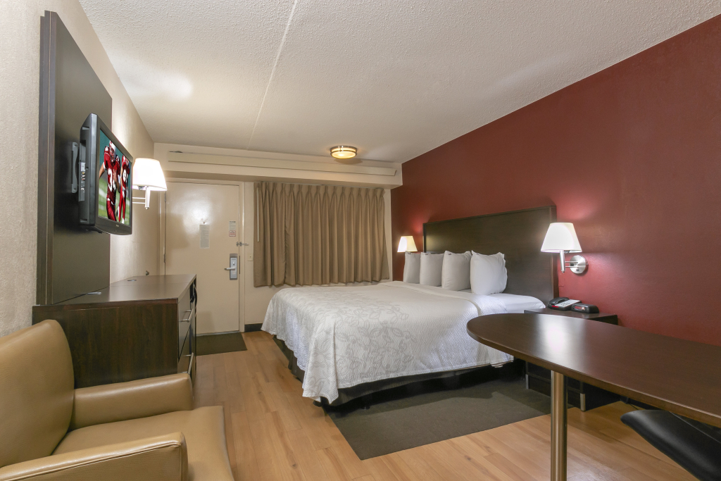 Red Roof Inn PLUS+ Statesville