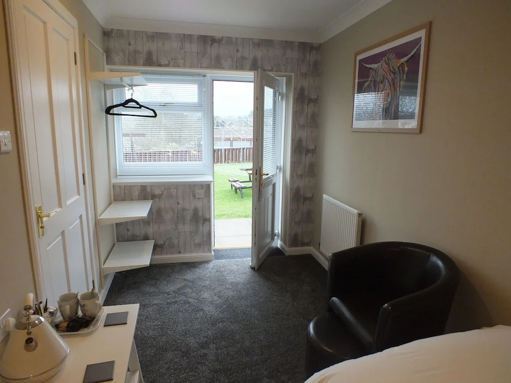 The Crown Hotel