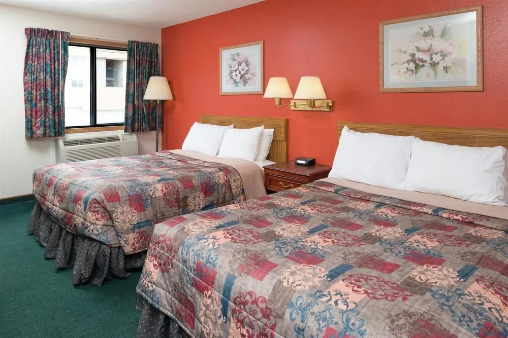 Lincoln Hotel