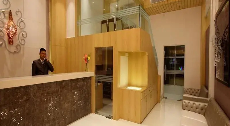 Hotel Vinyasa
