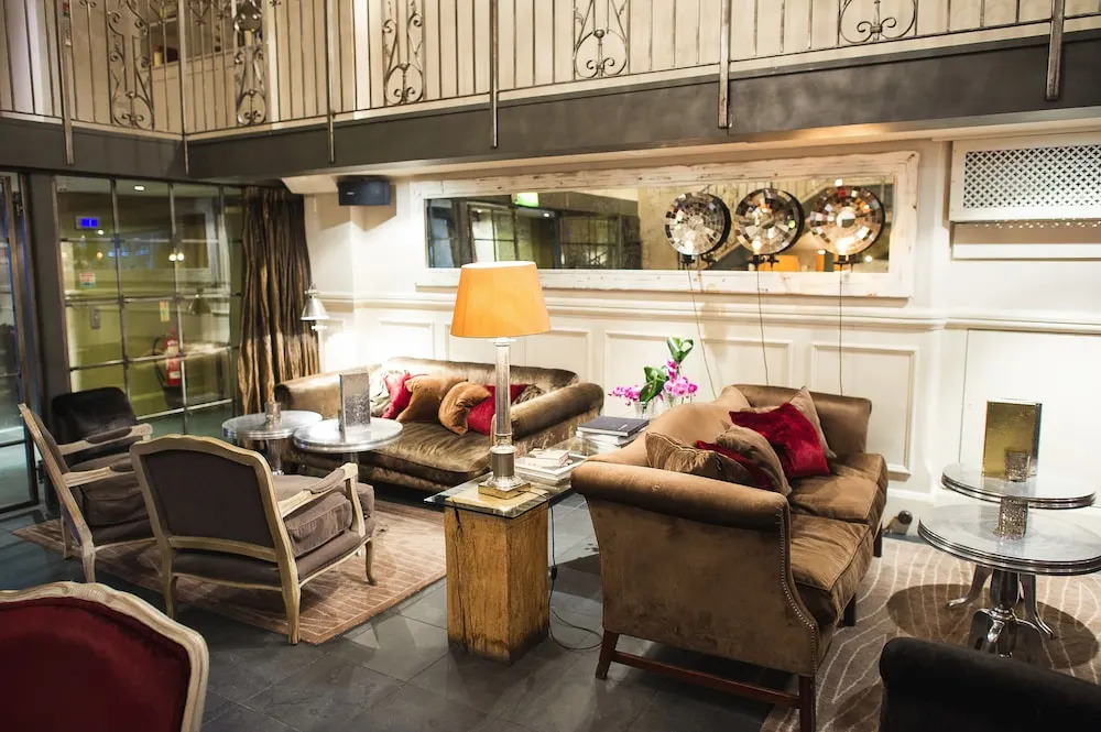 Great John Street Hotel
