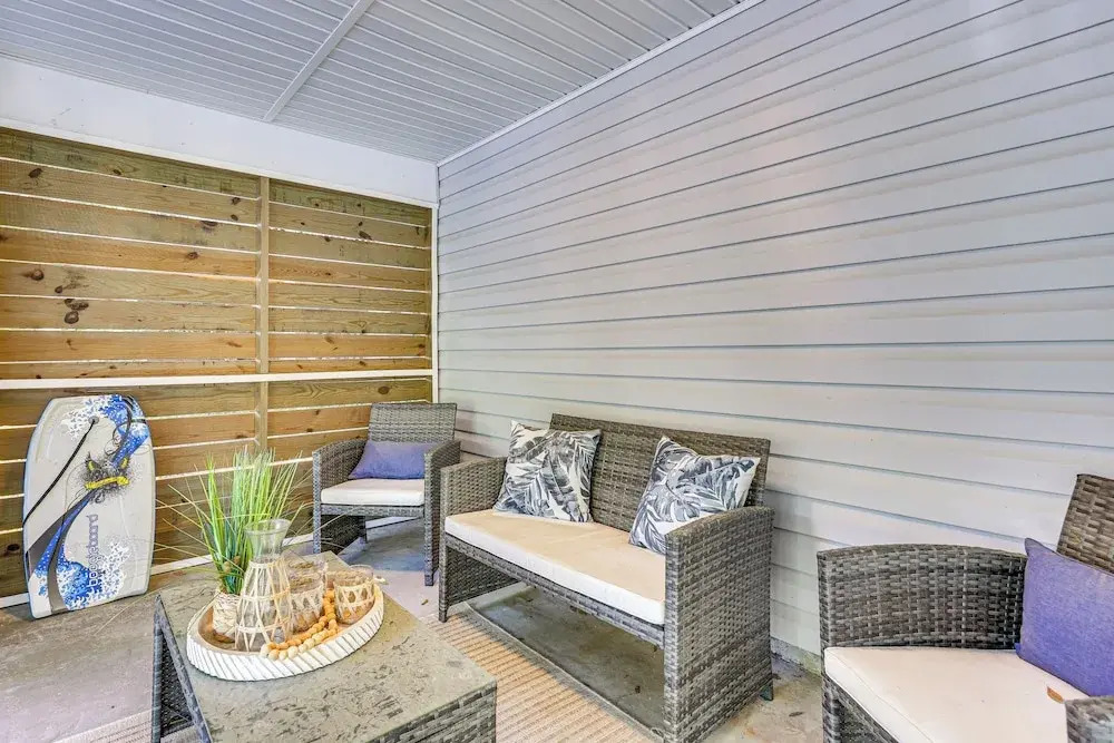 Newly Renovated Home in Oak Island!