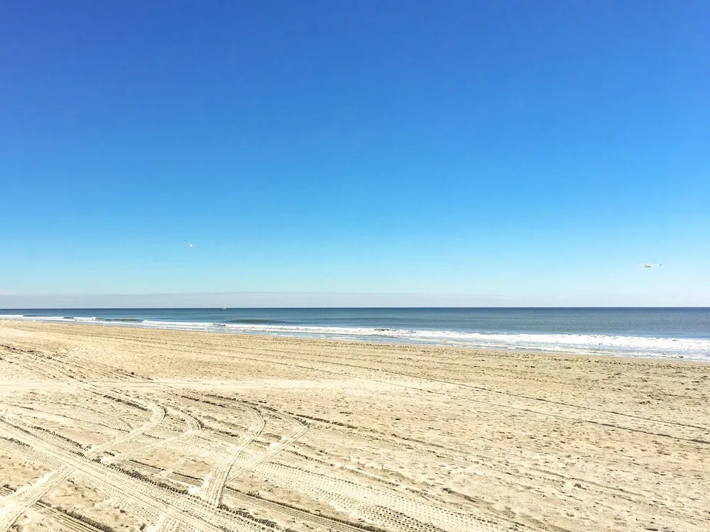 New Listing! Oceanfront Condo W/ Pools & Hot Tubs Condo