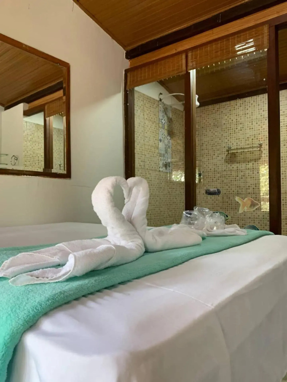 Casa Amarela Cipó Suítes e Cipó Kombi VIP 600m centro Serra do Cipó