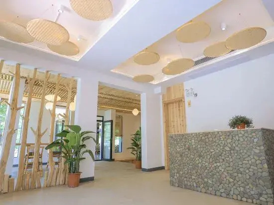 Zhiyou Yijian Guesthouse
