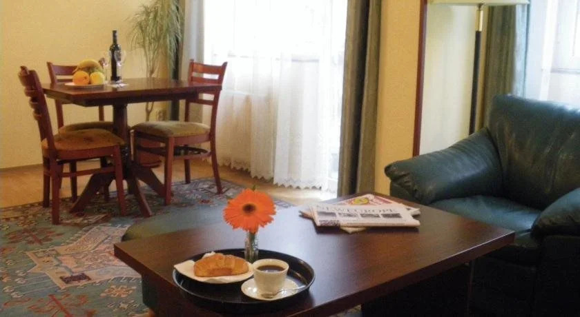 Hotel Zenith