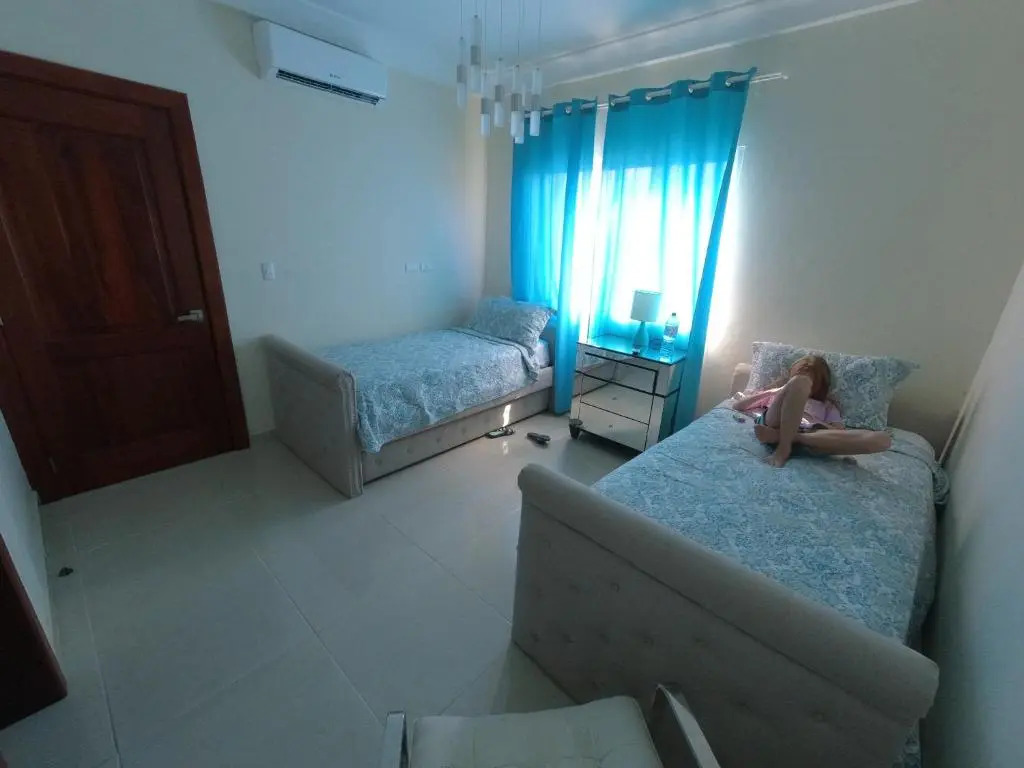 H2 Exclusive apartment near the the ocean