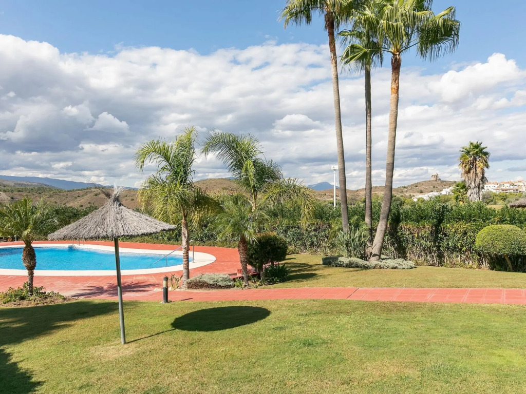 Alhaurín Villa with Terrace