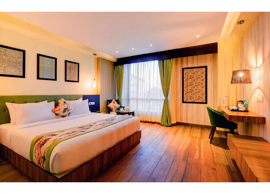Udaan Clover Hotel Banquet & Spa