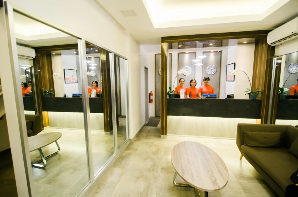 Travelite Express Hotel