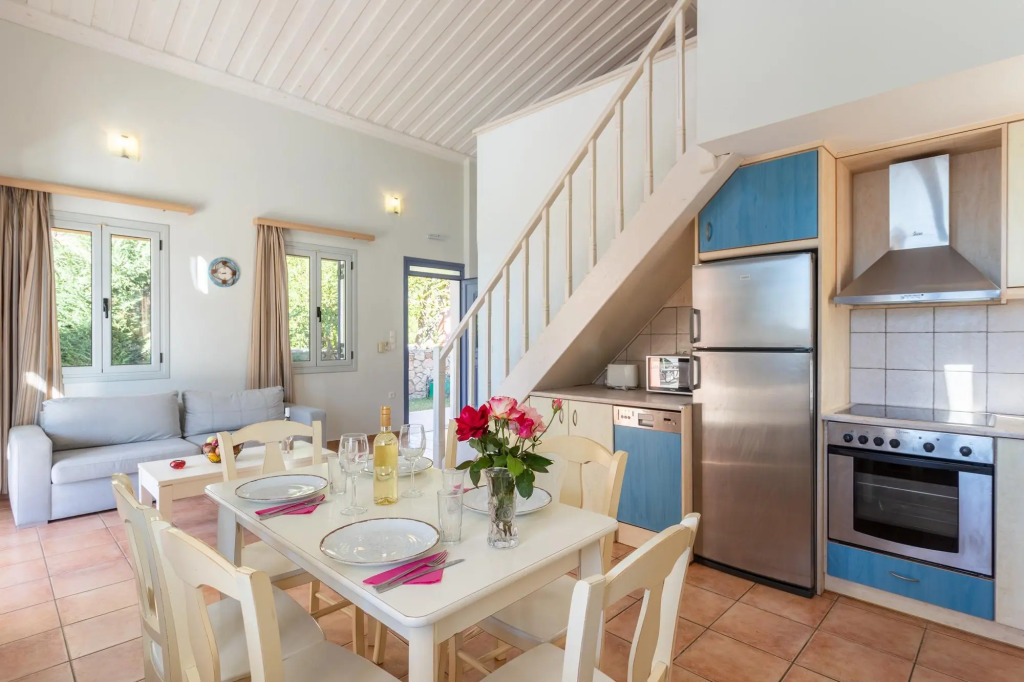 Antigoni Beach House Large Private Pool Walk to Beach Sea Views A C Wifi Car Not Required - 1012