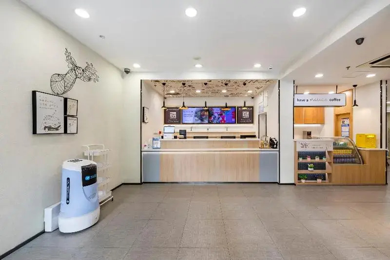 Atour Hotel Shanghai Jingan North XIzang Road Metro Station