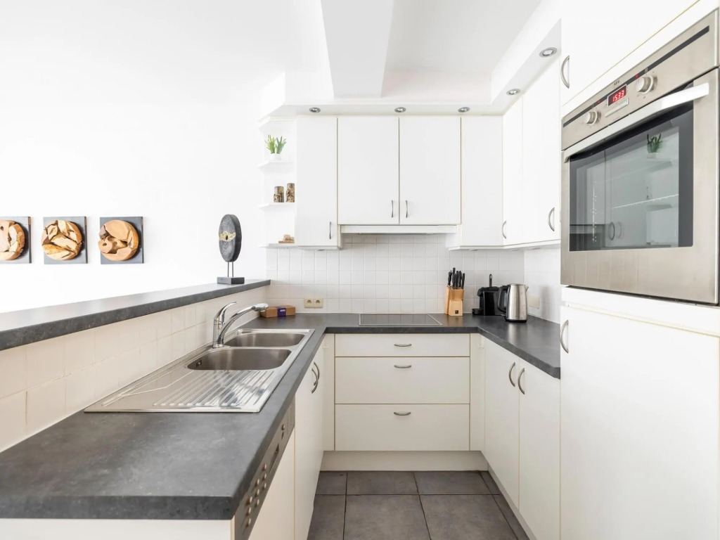Apartment in Oostende With Balcony
