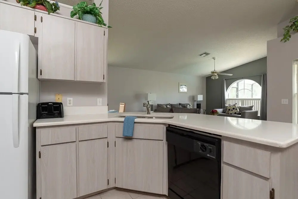 3BR Lindfields Pool Home 8632 by OVRH