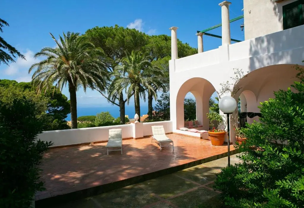 Villa