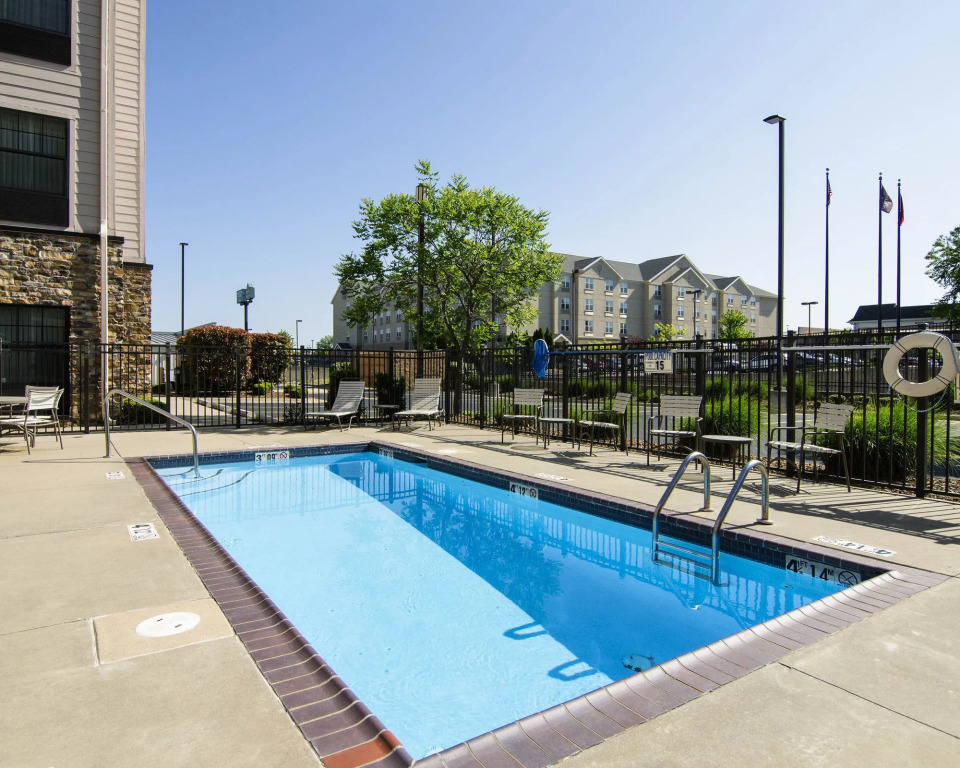 Mainstay Suites Rogers