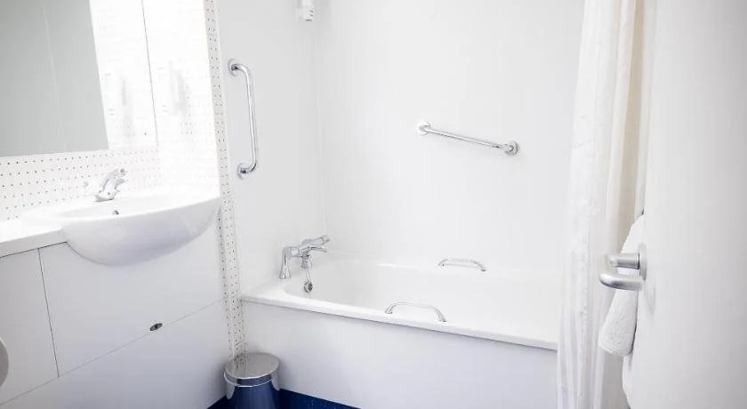 Travelodge Phoenix Park