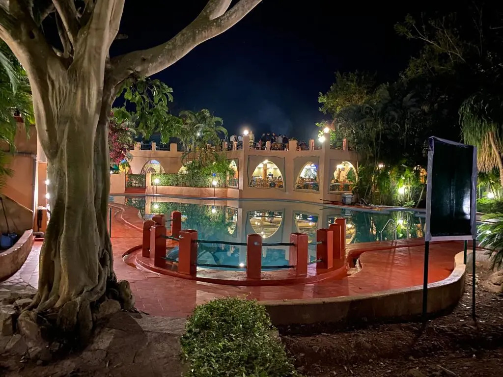 Country Club Wildlife Resort