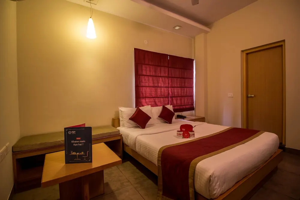 OYO Apartments RK Beach Road