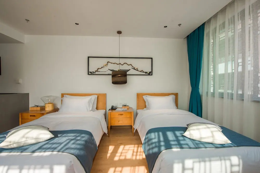 Floral Hotel Huangshan Art Town