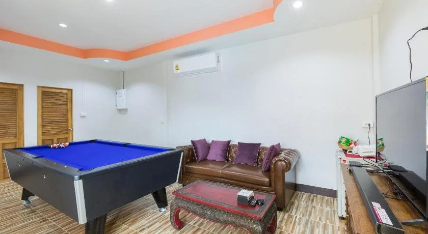 Apinya Resort Bangsarey