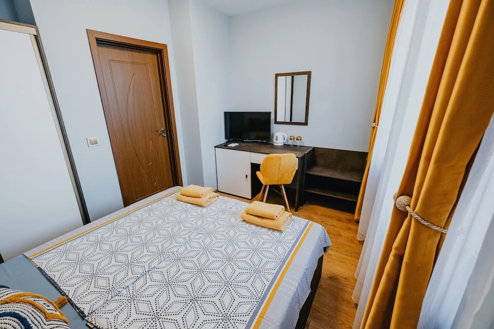 Miletia Suites