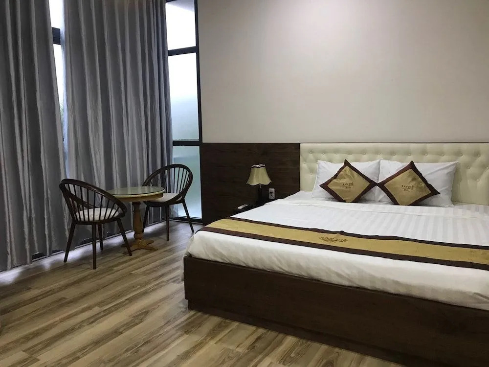Hotel Anh Đức