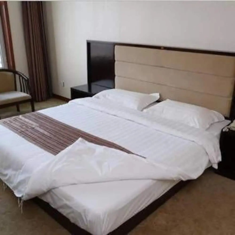 Super 8 Hotel