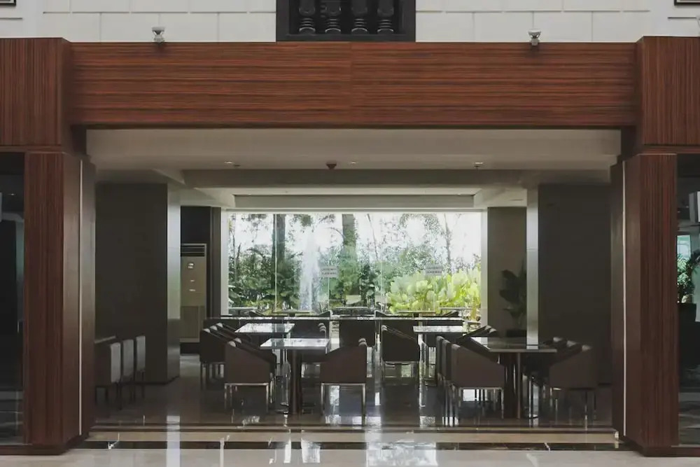 The Plaza Garden Hotel and Residences