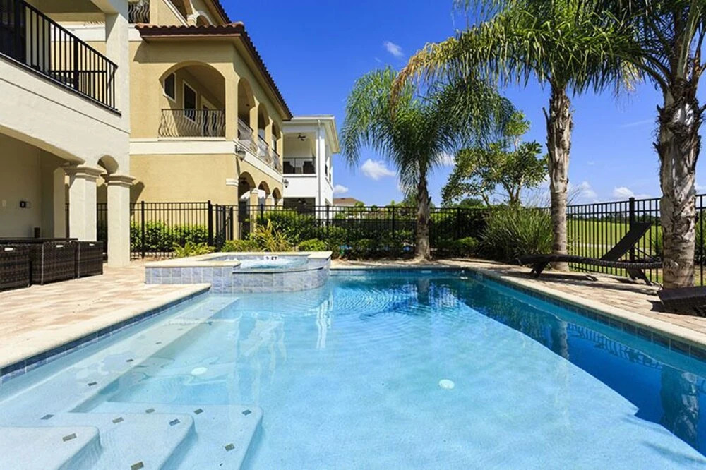 845dm 5 Bedroom Villa
