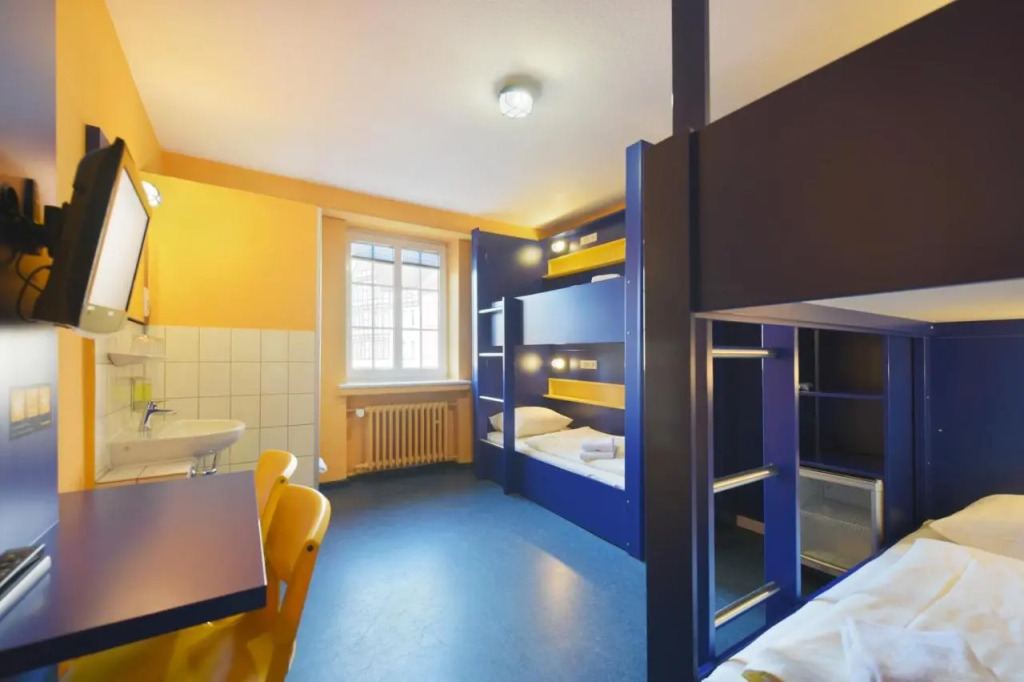 Bed’nBudget Expo-Hostel Dorms