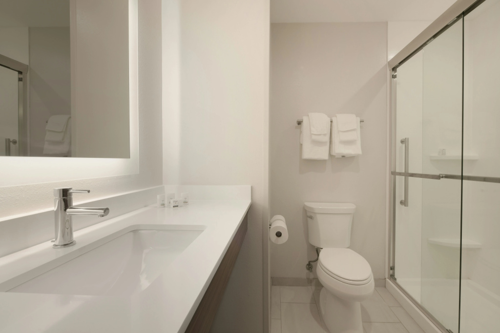 Holiday Inn Express & Suites - Williamstown - Glassboro by IHG