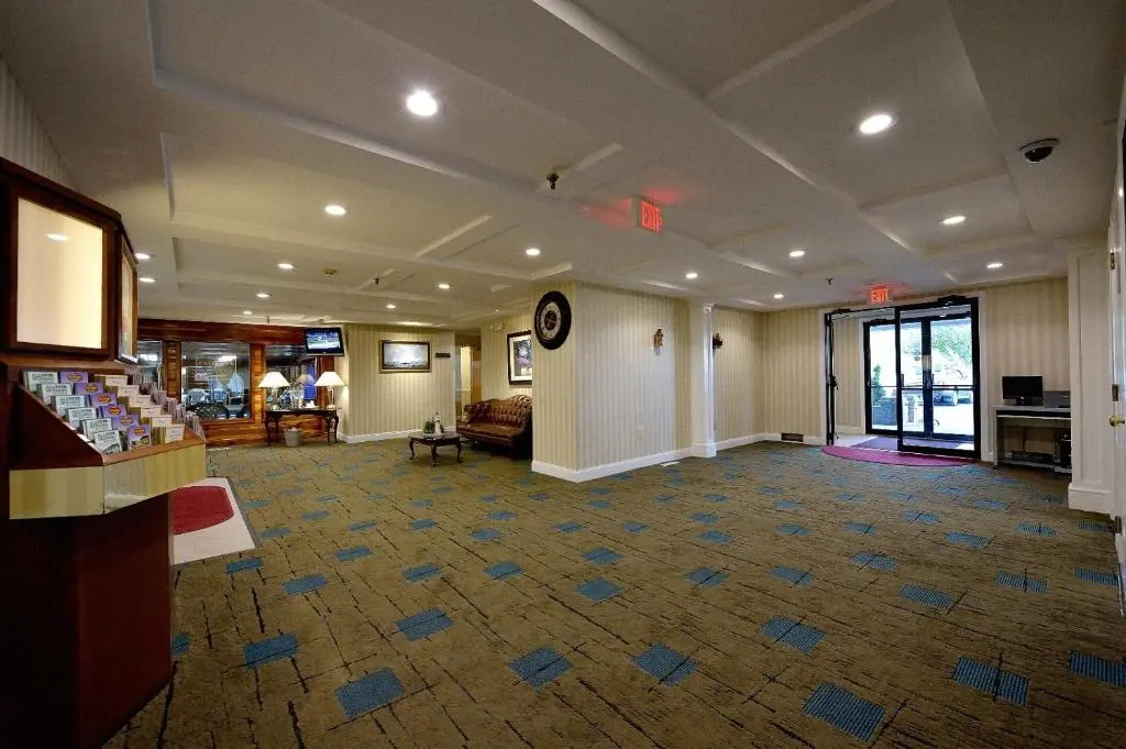 Ambassador Inn and Suites