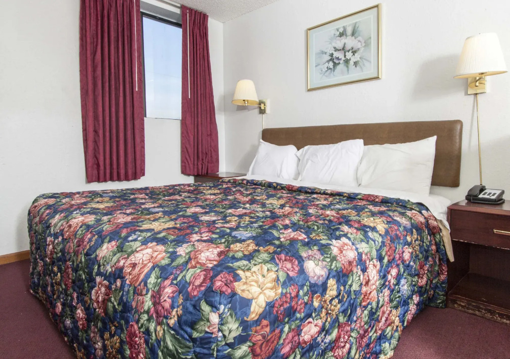 Oak Grove Inn