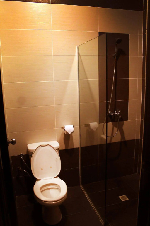 Ginasuite Hotel