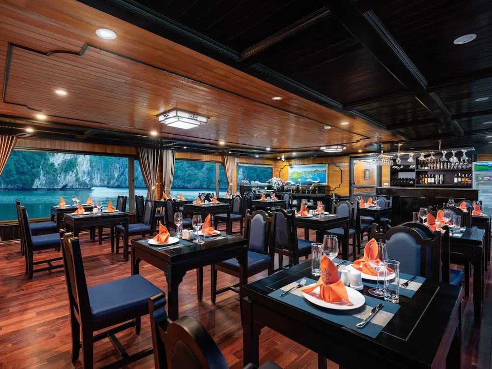 La Pandora Boutique Cruises