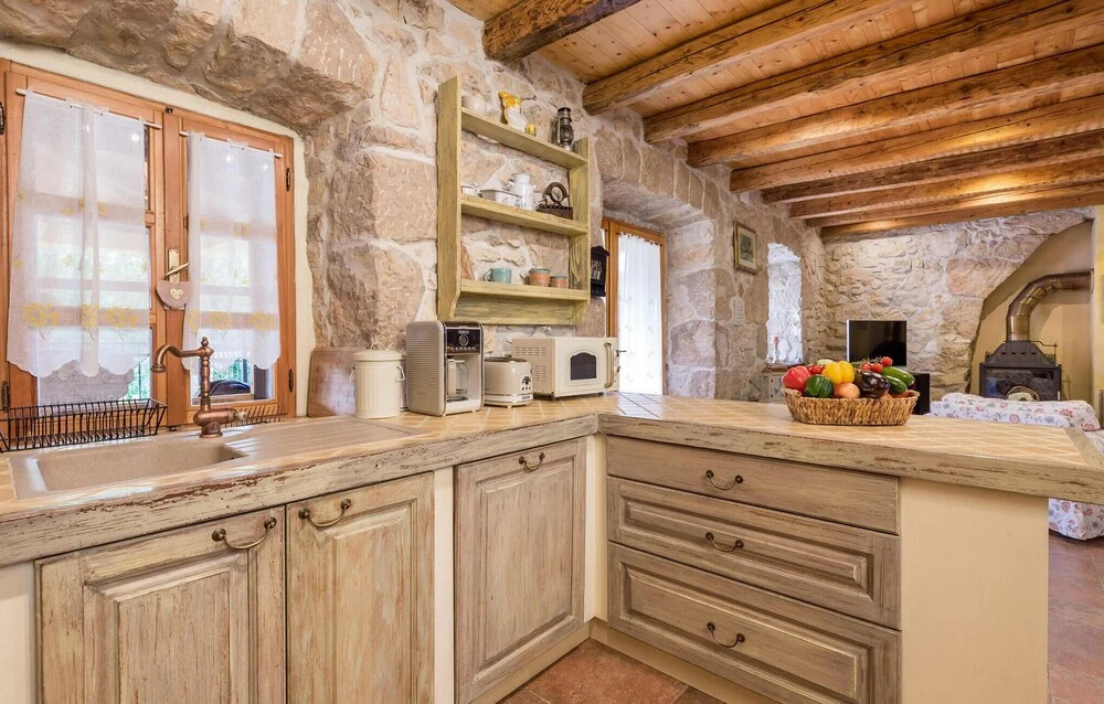 Gorgeous Home In Kras