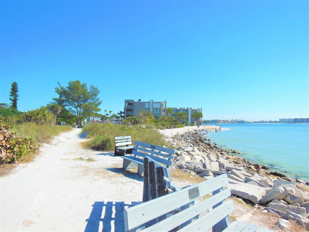 Pass A Grille Amazing Beach House Views (1205)