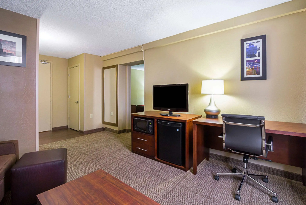 Comfort Inn Cleveland Downtown