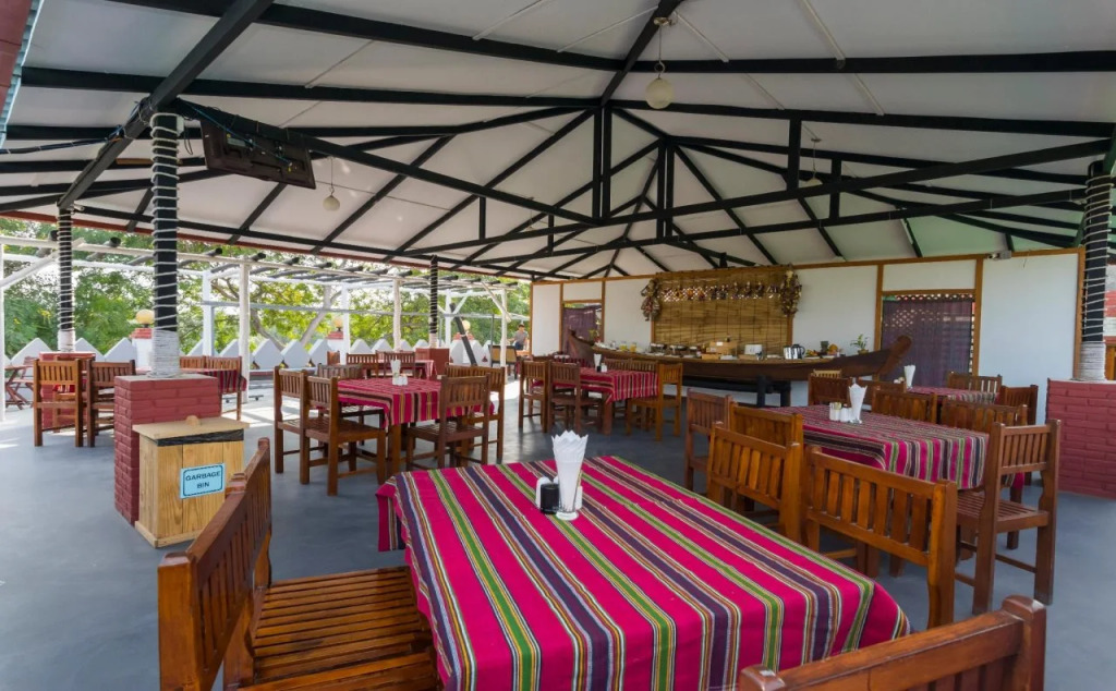 Bagan Hmwe Hotel